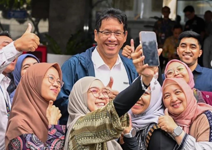 Menteri Purbaya saat ini menjadi sorotan di media sosial 