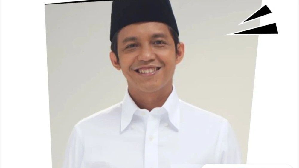 Raja Juli Antoni. [ig @rajaantoni]