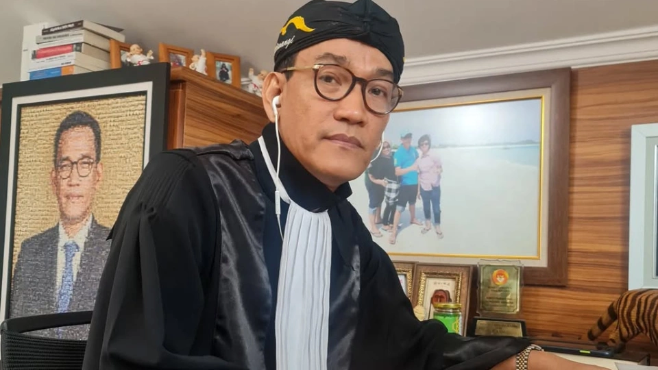 Biodata dan Agama Refly Harun, Walkout Saat Audiensi dengan Komisi Percepatan Reformasi Polri