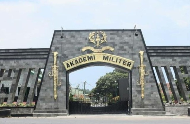 Tiga Kepala Daerah Peserta Retreat di Akademi Militer Magelang Tumbang dan Dilarikan ke RS