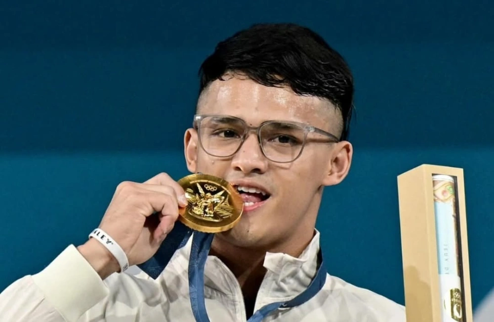 Biodata dan Agama Rizki Juniansyah, Lifter yang Diangkat Prabowo Jadi Letnan Dua TNI