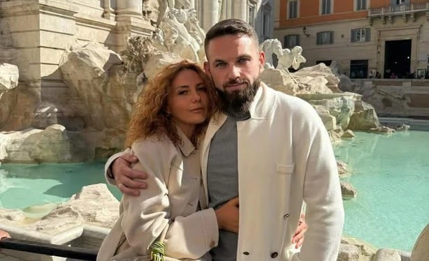 Roman Novak dan istri, Anna ditemukan dalam keadaan termutilasi di Dubai. [X]