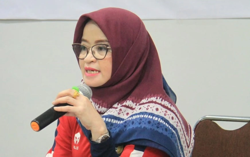 Rosi Nurasjati, manajer Kickboxing Indonesia [Instagram]