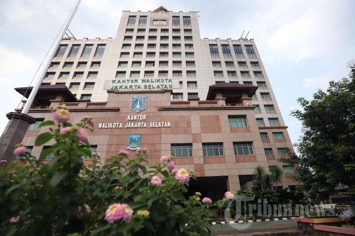 Kantor Wali Kota Jaksel Dilanda Kebakaran, Ruang Genset Jadi Titik Api