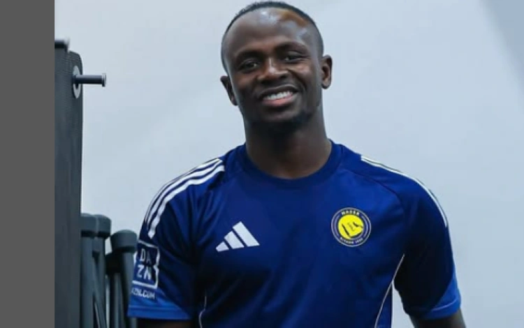 Sadio Mane Blakblakan Ungkap Kenapa Lebih Pilih Liverpool ketimbang MU meski Dibujuk  Van Gaal