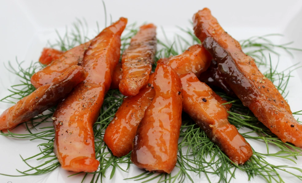 Ilustrasi Salmon Candy (Constantlycooking.com)