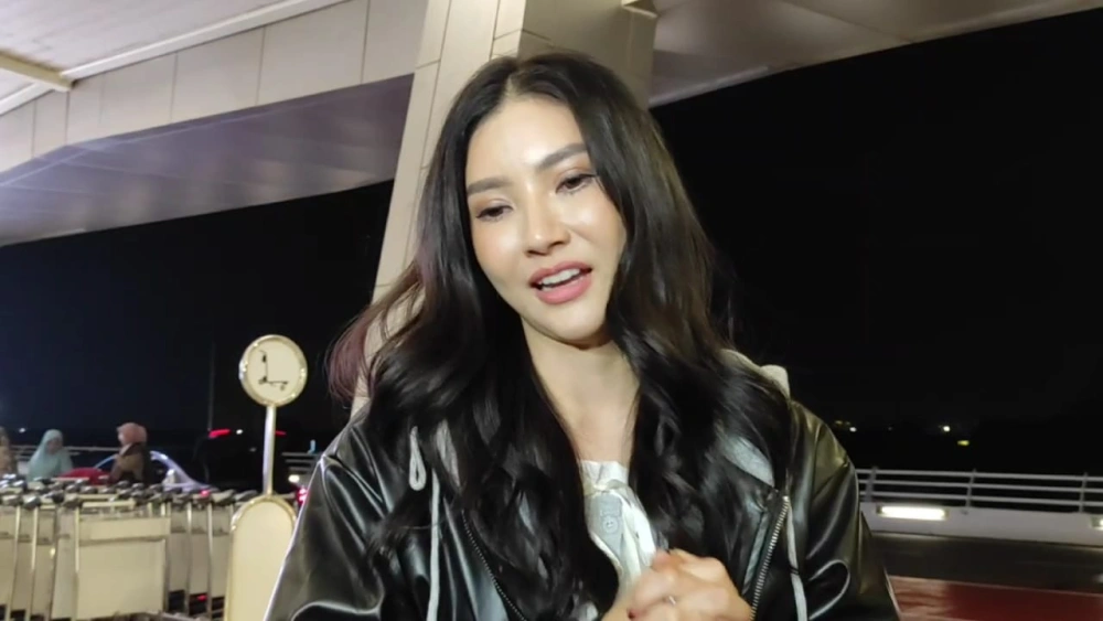 “Sarwendah berharap situasi mereda dan semua kembali baik demi ketenangan anak. [FTNews/Raka]