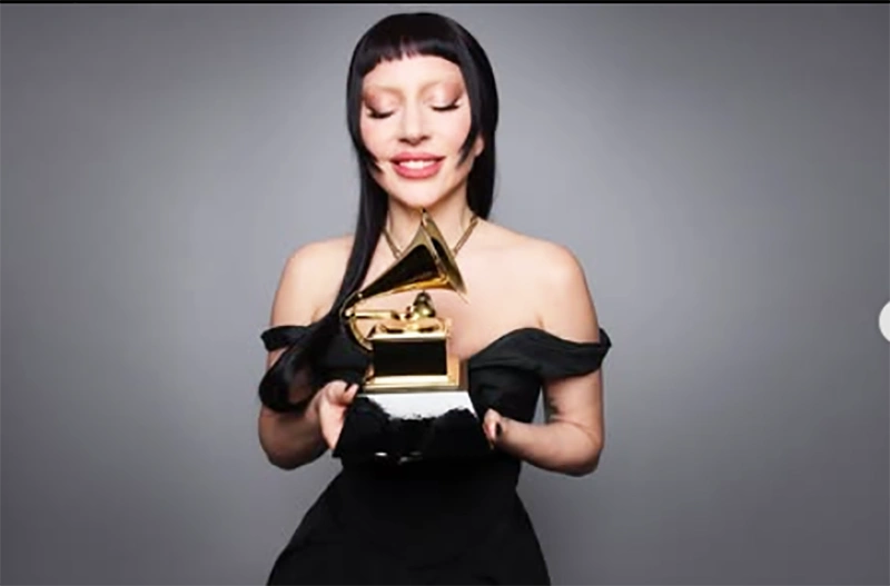 Nominasi Grammy 2026: Sabrina Carpenter, Billie Eilish, dan Lady Gaga Lolos