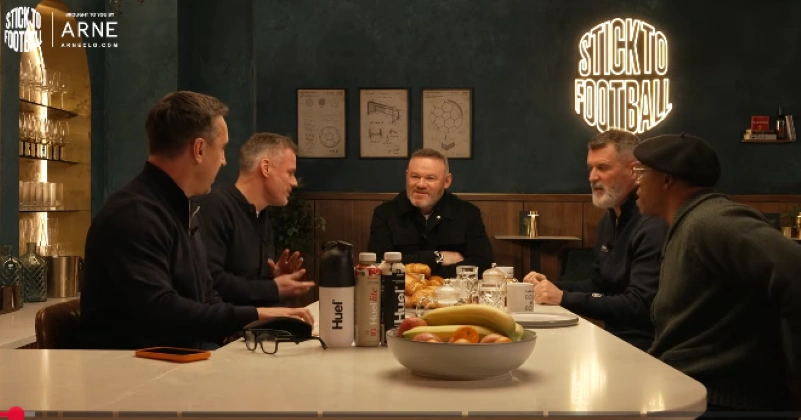 Wayne Rooney mengungkapkan detail mencengangkan di balik kontrak terbesarnya di Manchester United - membuat Gary Neville, Roy Keane, Ian Wright dan Jamie Carragher terdiam, tercengang [[Foto: tangkap layar YouTube The Overlap]