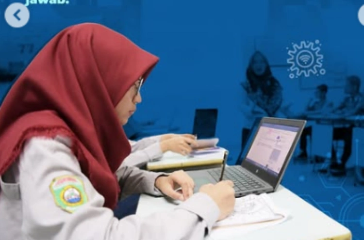 Jateng Kaji Wacana Enam Hari Sekolah Sepekan untuk Siswa SMA/SMK