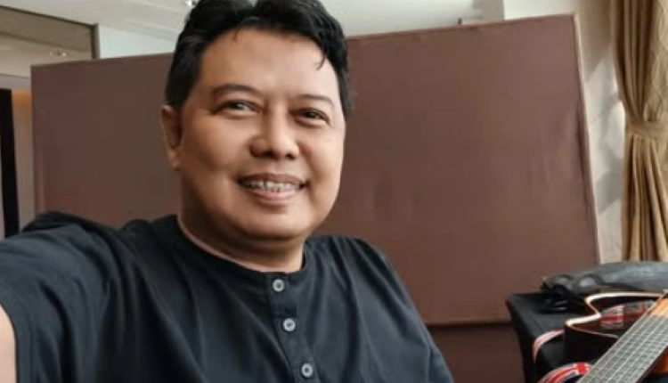 Sesak Napas hingga Meninggal di UGD, Begini Kronologi Wafatnya Mudy Taylor