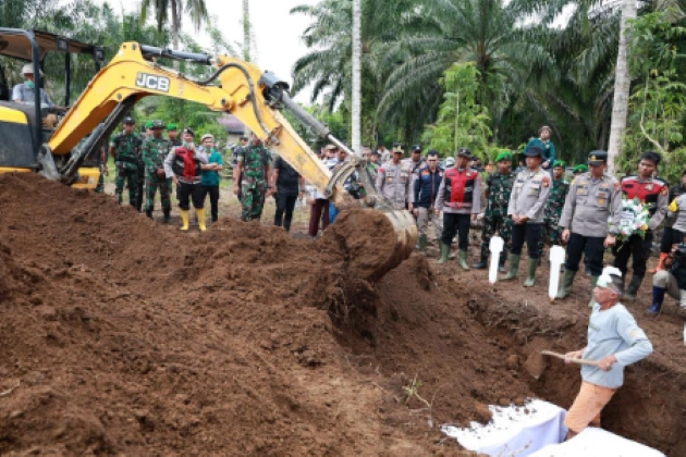 Gagal Diidentifikasi, 10 Jenazah Korban Bencana Agam Dimakamkan secara Massal