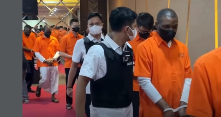 Dua Hari Operasi Imigrasi Tangkap 220 WNA, Terbanyak dari Tiongkok