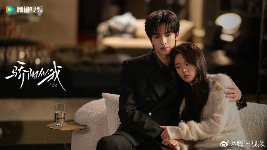 Daftar pemain Shine on Me.