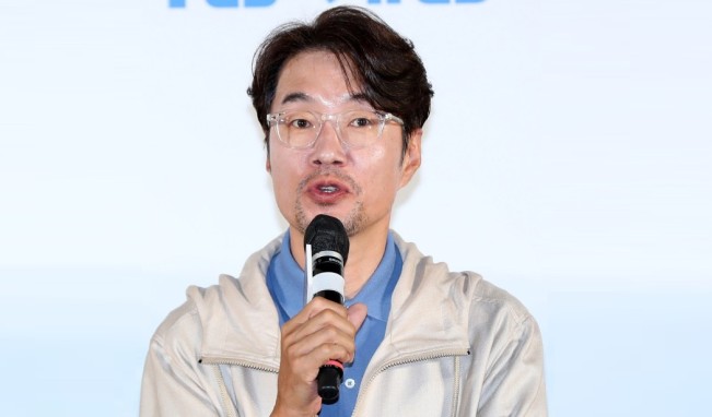 Aktor Korea Song Young Kyu Ditemukan Meninggal di Mobil, Polisi Investigasi