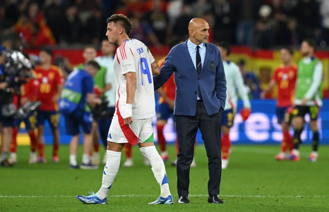 Luciano Spalletti dan skuad Italia. (FIGC)