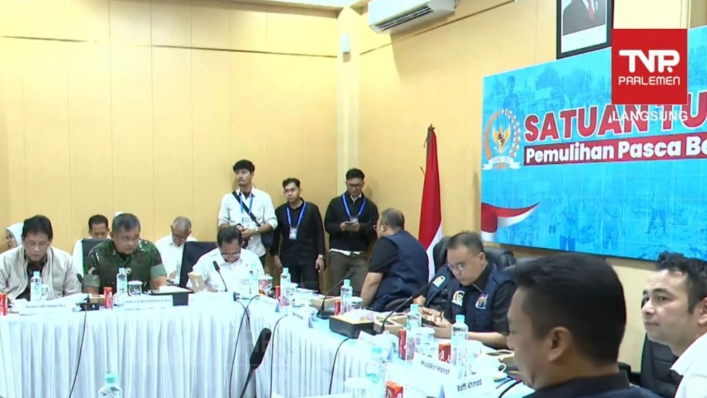 Rapat koordinasi pemulihan pascabencana di Aceh digelar untuk menyatukan langkah kementerian, lembaga, dan pemerintah daerah agar program berjalan efektif dan tepat sasaran. [YouTube]