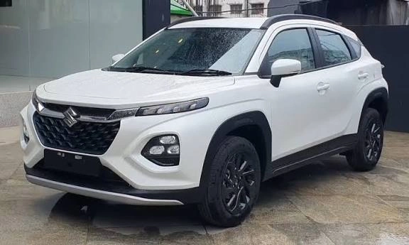 Suzuki Fronx Pilihan Tepat SUV Perkotaan! Intip Rahasia Irit BBM dan Nyaman Melibas Macet Jakarta