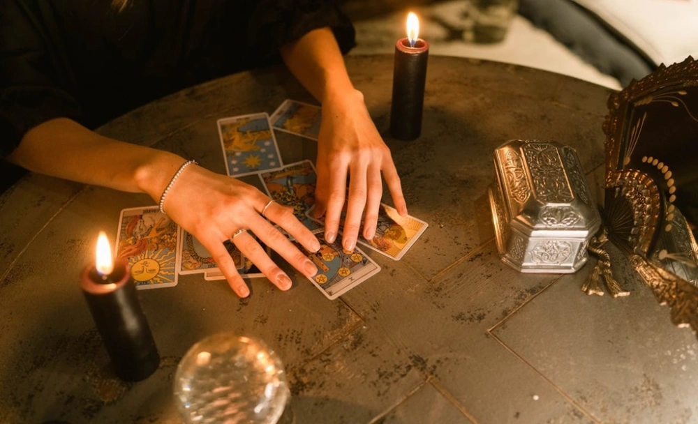 Tarot berasal dari Eropa. [Pexels]
