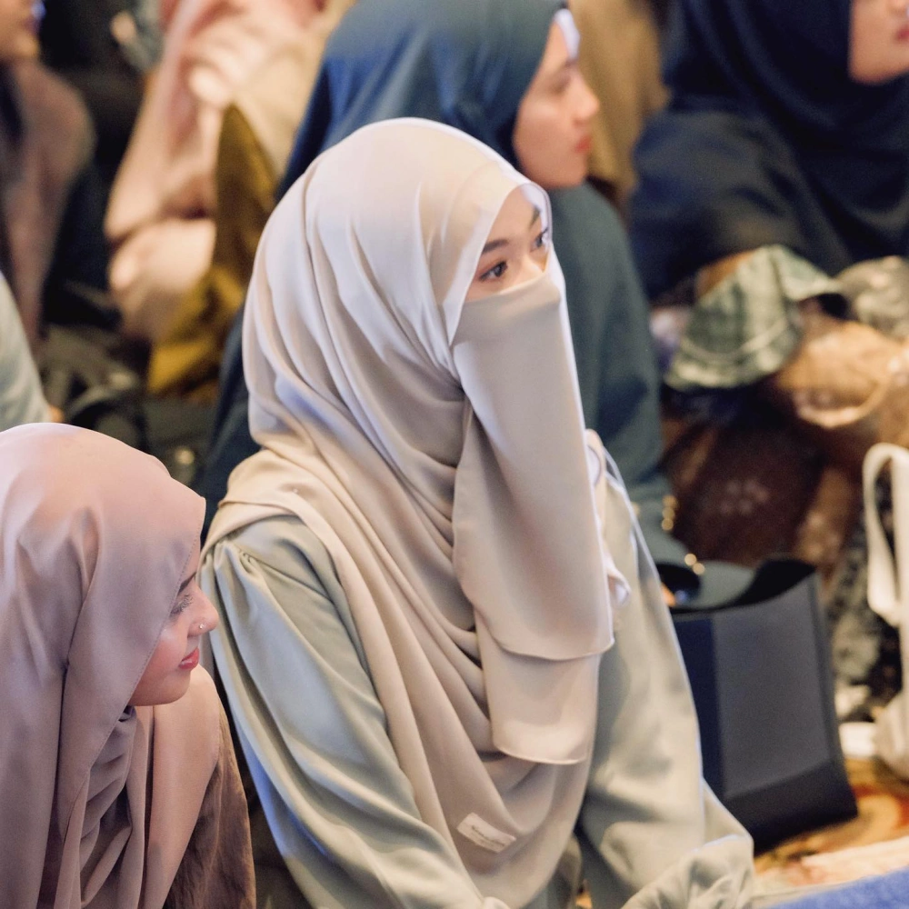 Tinadrose. [instagram @tinandrose]