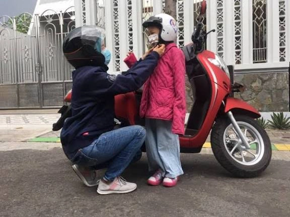 Perjalanan Nyaman dan Aman: Panduan Lengkap Membawa Anak Jarak Jauh dengan Sepeda Motor