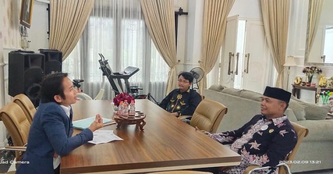 Rumah Toni RM Tampak Mewah, Putih Seperti Susu
