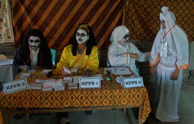 Keunikan-keunikan TPS di Indonesia, yang Terakhir Sangat Menyeramkan!