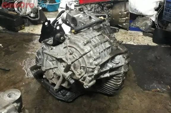 Transmisi Matic Bermasalah Jangan Langsung Overhaul