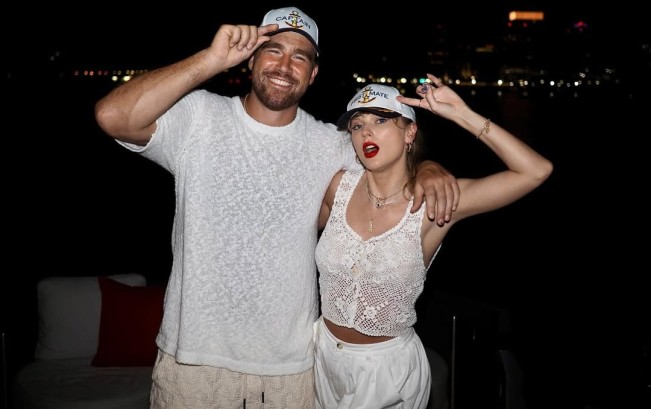 Mengenal Travis Kelce, Pemain Football Amerika Calon Suami Taylor Swift