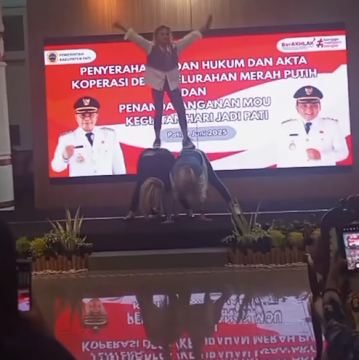Aksi Trio Srigala di Pendopo Pati. (Instagram)
