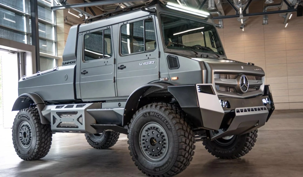 Unimog Mercedes disulap jadi kendaraan mewah [Carscoop]