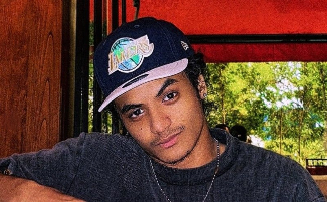 Vadel Badjideh Ditetapkan Sebagai Tersangka