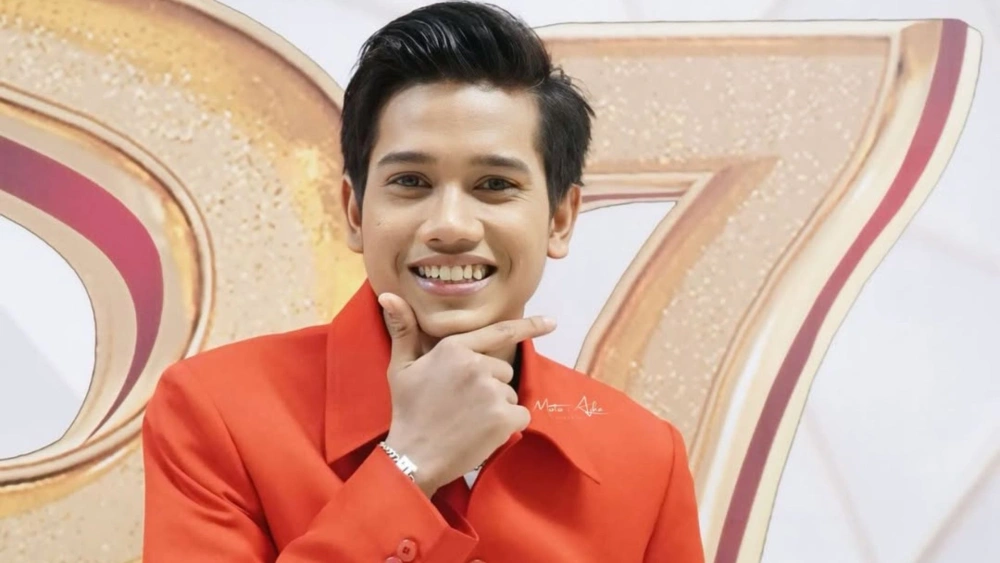 Valen DA7 dikenal dengan suara merdu dan kepiawaiannya bermain piano yang kerap menuai pujian juri. [Instagram/@da7_valen]