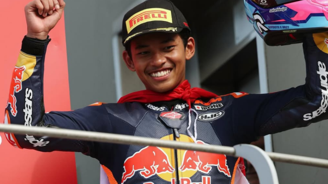 Veda Ega Pratama Cetak Sejarah, Menang di Red Bull Rookies Cup 2025