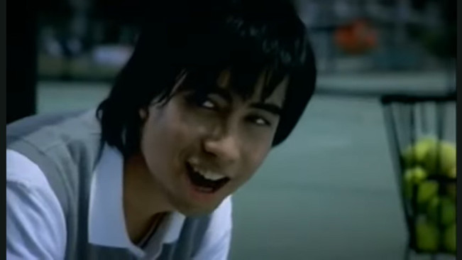 Vidi Aldiano di video klip Nuansa Bening. (YouTube)
