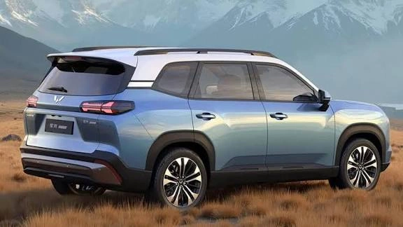 Wuling Bikin Geger! Starlight 560 Meluncur, SUV Gagah Pilihan Mesinnya Bikin Toyota Rush dan Hyundai Creta Auto Ciut!