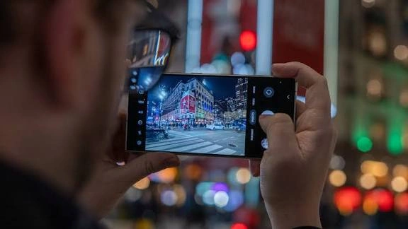 Tak Perlu Kamera Mahal, Begini Cara Maksimalkan Kamera HP