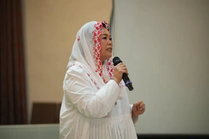 Yenny Wahid Angkat Suara