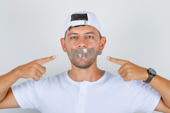 Sering Mendengkur? <i>Mouth Taping</i> Bisa jadi Solusi saat Tidur