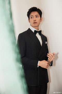 Johnny Zhang Jun Ning. (Weibo)
