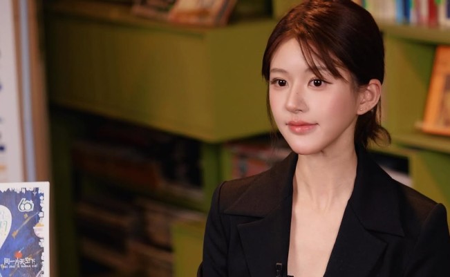 Fakta Mengejutkan di Balik Zhao Lusi Hapus Akun Weibo Usai Bongkar Skandal Agensi