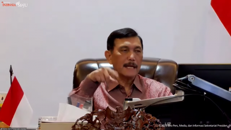 Luhut: Vaksinasi Dosis Ketiga Akan Berjalan Pararel Awal 2022