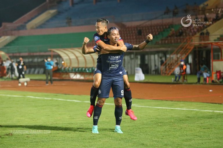 Arema FC Kembali ke Jalur Kemenangan