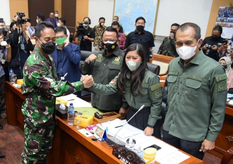 Sebelas Orang di Komisi I DPR Positif Covid-19, Rapat Ditiadakan