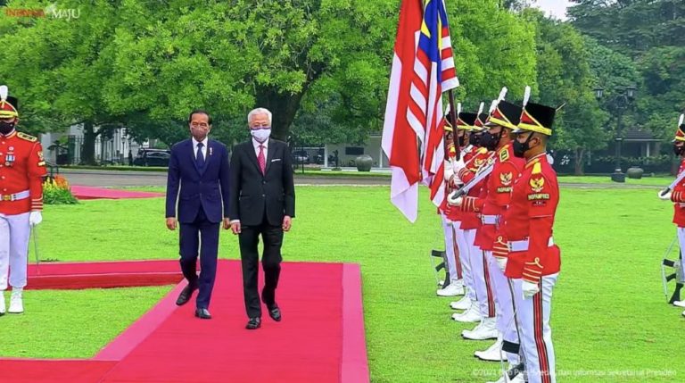 Indonesia dan Malaysia Sepakat Buka Lagi Izin Perjalanan