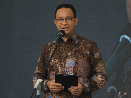 Anies Serahkan 5.000 Sertifikat Bagi Warganya