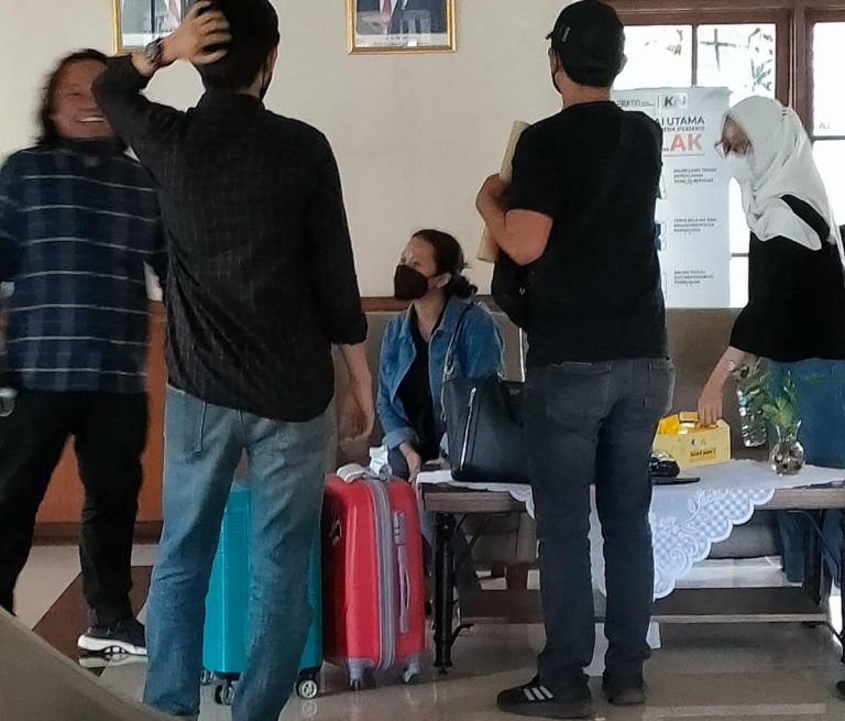 Polisi Tangkap Siskaeee