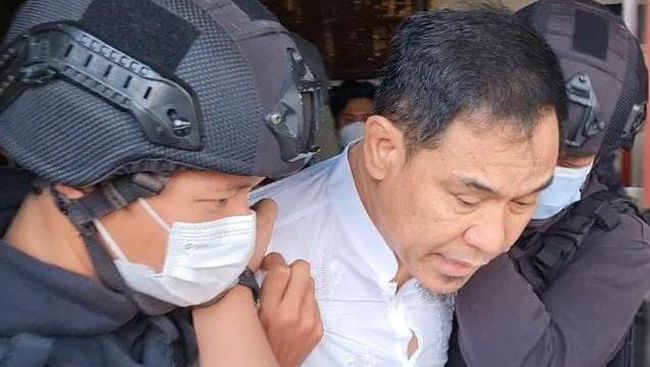 Munarman Sebut Jadi Target Karena Bela Enam Laskar FPI yang Dibunuh