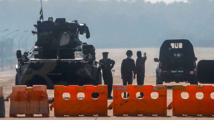 Militer Myanmar Bakar Warga Sipil, PBB Mengecam dan Beri Peringatan