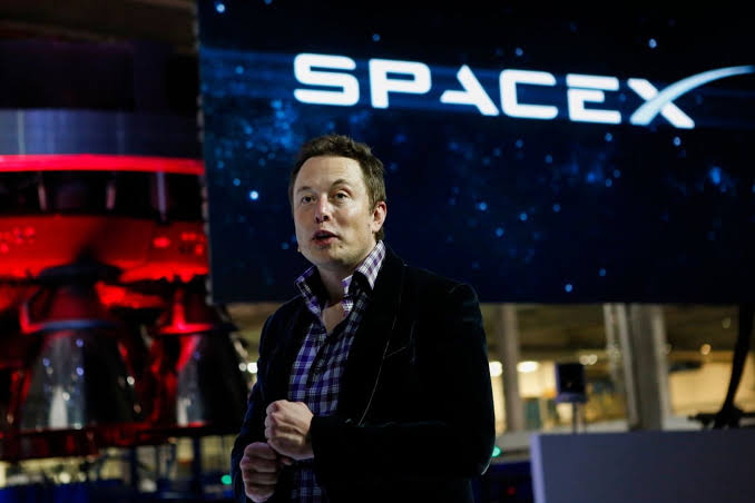 SpaceX Akan Ubah Karbon Dioksida Jadi Bahan Bakar Roket